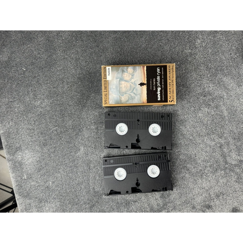 Saving Private Ryan Special Limited Edition VHS 2-Tape Set Tom Hanks Spielberg